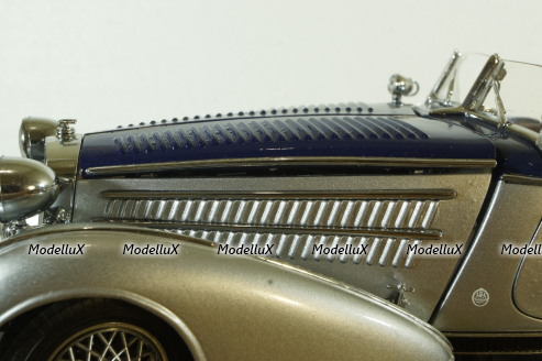 Horch 855 Roadster 1939 silver/blue, SunStar1:18 Уценка!