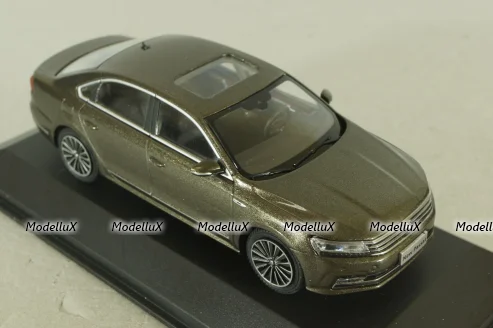 Volkswagen Passat (B7) 2011, brown, dealer edition 1:43