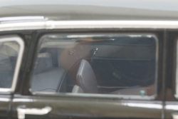 Газ-13 Чайка 1959 black, T9-1800250, Triple9 1:18