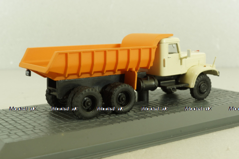 Краз-256Б самосвал, бежевый/оранжевый, АА638, Direkt Collections 1:72