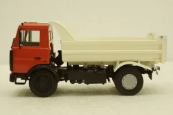 Маз-5551 самосвал 1998г, АвтоИстория 1:43