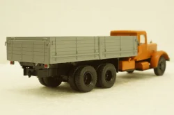 Яаз-210 бортовий, АвтоИстория 1:43