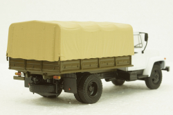 Газ-3309 бортовой с тентом, АвтоИстория 1:43 Уценка!