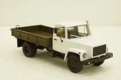 Газ-3309 бортовой с тентом, АвтоИстория 1:43