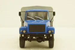Газ-3308, 4х4 бортовой с тентом, АвтоИстория 1:43