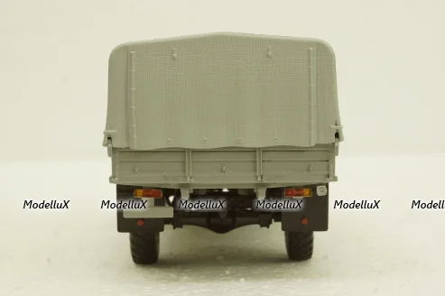 Газ-3308, 4х4 бортовой с тентом, АвтоИстория 1:43