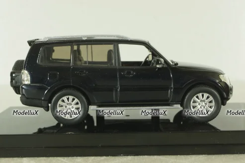 Mitsubishi Pajero 4 2006, dark blue, Sun Star 1:43 Уценка 3!