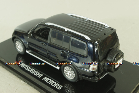 Mitsubishi Pajero 4 2006, dark blue, Sun Star 1:43 Уценка 2!