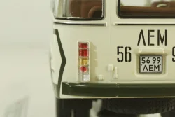 Кавз-685М, автобус 1985г., бело-зеленый, 168506, Dip Models 1:43