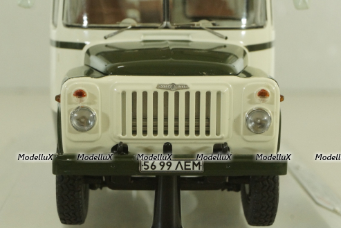 Кавз-685М, автобус 1985г., бело-зеленый, 168506, Dip Models 1:43