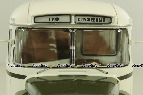 Кавз-685М, автобус 1985г., бело-зеленый, 168506, Dip Models 1:43