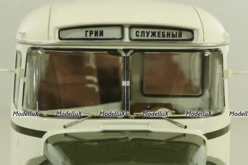 Кавз-685М, автобус 1985г., бело-зеленый, 168506, Dip Models 1:43
