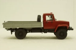 Газ-33081, 4х4 бортовой, АвтоИстория 1:43