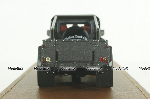 Land Rover Defender Flying Huntaman 6x6 2015, grey, PM3001, Perfect Models 1:43