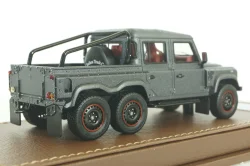 Land Rover Defender Flying Huntaman 6x6 2015, grey, PM3001, Perfect Models 1:43