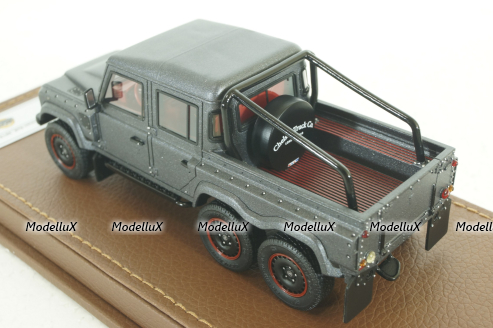 Land Rover Defender Flying Huntaman 6x6 2015, grey, PM3001, Perfect Models 1:43