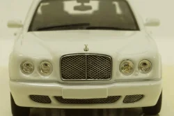 Bentley Arnage 2005, White, 436139402, Minichamps 1:43