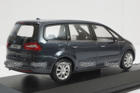 Ford Grand C-Max Grand 2010, Polar Silver, 400089101, Minichamps 1:43