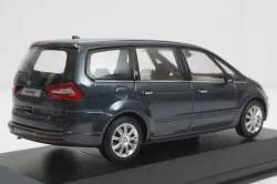 Ford Grand C-Max Grand 2010, Polar Silver, 400089101, Minichamps 1:43