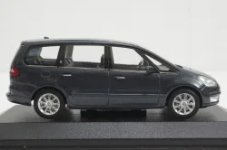 Ford Grand C-Max Grand 2010, Polar Silver, 400089101, Minichamps 1:43