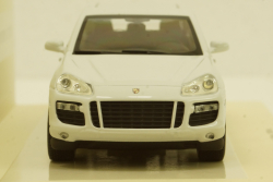 Porsche Cayenne turbo 2007 White 436066270, Minichamps 1:43