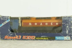 Камаз-53212, молоковоз №2, Арек  1:43