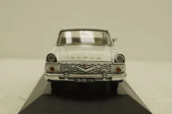 Газ-13 Чайка 1965 белый, IST085,  IST 1:43