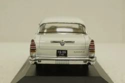 Газ-13 Чайка 1965 белый, IST085,  IST 1:43