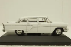 Газ-13 Чайка 1965 белый, IST085,  IST 1:43