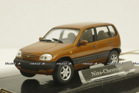 Niva Chevrolet, Bauer 1:43
