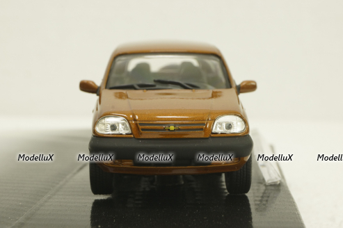 Niva Chevrolet, Bauer 1:43