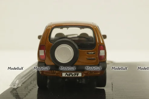 Niva Chevrolet, Bauer 1:43