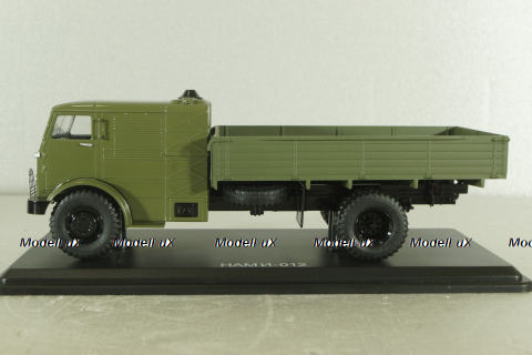 НАМИ-012 1949 Паровой грузовой автомобиль, зеленый, SSM1188, SSM 1:43