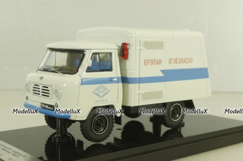 Уаз-450Д, РА-10,  машина для разогрева асфальта, 1965г., 145006, DiP Models 1:43