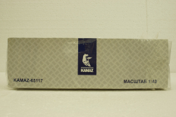 Камаз-65117, бортовий, довга база, АвтоИстория 1:43