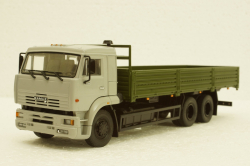 Камаз-65117, бортовий, довга база, АвтоИстория 1:43