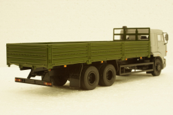 Камаз-65117, бортовий, довга база, АвтоИстория 1:43