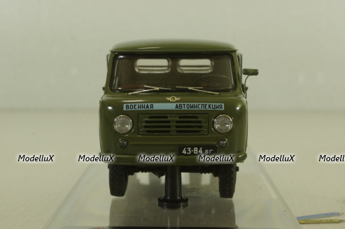 Уаз-450Д, Военная Автоинспекция МО СССР 1963 г. с аксессуарами в кузове, 145003, DiP Models 1:43