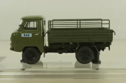 Уаз-450Д, Военная Автоинспекция МО СССР 1963 г. с аксессуарами в кузове, 145003, DiP Models 1:43