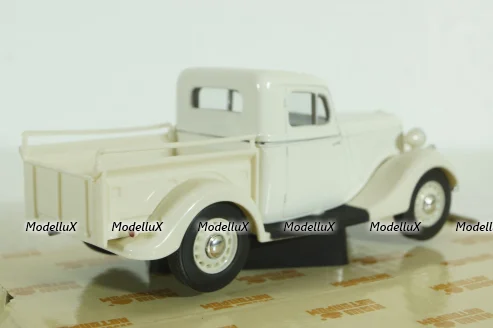 Газ-М415, белый, Н552, Наш Автопром 1:43 Уценка!