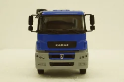 Камаз-65206 тягач, синий, АвтоИстория 1:43