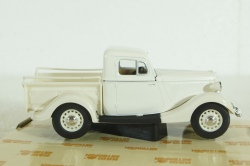 Газ-М415, белый, Н552, Наш Автопром 1:43 Уценка!