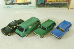 Газ-2402 Волга, А13, травяной с черным салоном, Тантал/Радон 1:43