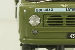 Уаз-450Д, Военная Автоинспекция МО СССР 1963 г. с аксессуарами в кузове, 145003, DiP Models 1:43