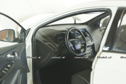 Ford Focus RS, 2016, white, 72951, AutoArt 1:18