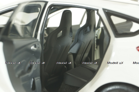 Ford Focus RS, 2016, white, 72951, AutoArt 1:18