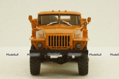 Урал-4320 бортовий, помаранчевий, АвтоИстория 1:43