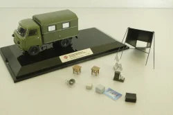 Уаз-450Д, АКД-64 (передвижной армейский кинотеатр), с аксессуарами 145005,  DiP Models 1:43