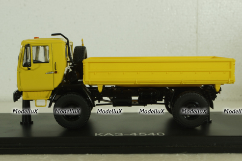 Каз-4540 самоскид 1984, желтый, SSM1431, SSM 1:43