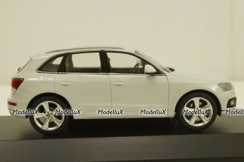 Audi Q5 2013 white, Schuco 1:43